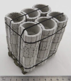 Betonstein-Palette Im Maßstab 1:14,5.Pflanzringe Aus Beton