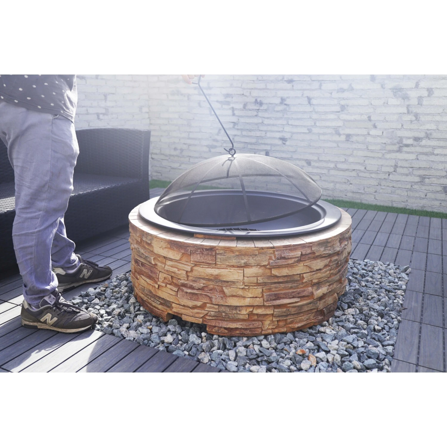 Westmann Feuerstelle Steinoptik Mit Abfanggitter – Bild 5