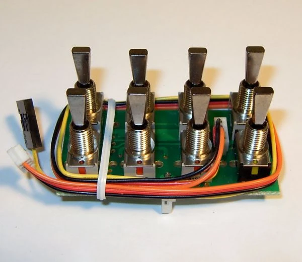 Multi-Switch 16 Modul Für F- Und FC-Sen- Der, 5x 3-Pos.Schal