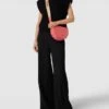 Coccinelle Saddle Bag Mit Label-Detail Modell 'BLAIRE' - Koralle