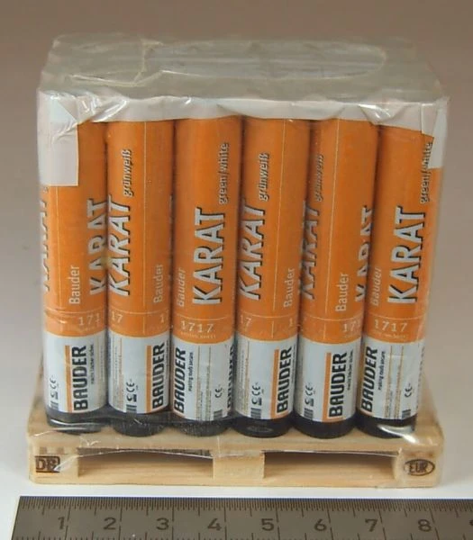 1 BAUDER-Palette Im Maßstab 1:Tamiya. Nachbau Einer – Bild 3